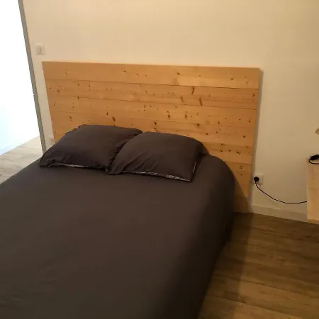 Les Berges De L'isle Apartamento *
