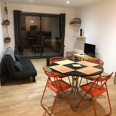 Les Berges De L'isle Apartment